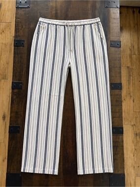Liz Claiborne White with Navy Vertical Stripe Men’s Lounge Pants